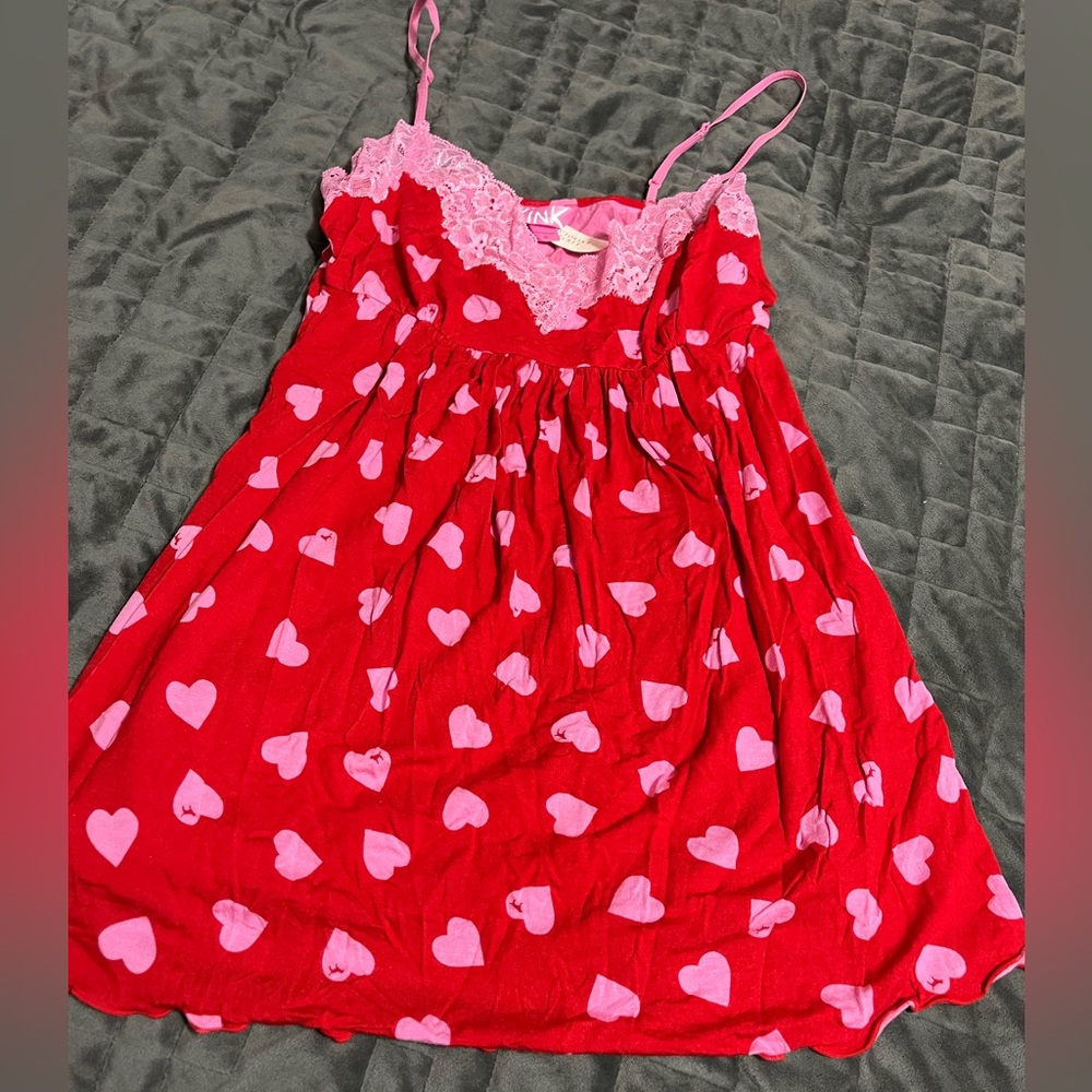 Victoria’s Secret Valentine Babydoll Cami, Size Medium.